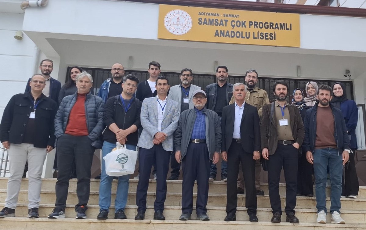 SAMSAT’TA EDEBİYAT GÜNLERİ COŞKU İLE GERÇEKLEŞTİRİLDİ.
