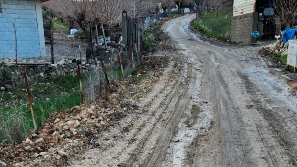 Bozpınar Köylüleri'nin yol çilesi bitmiyor