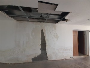 SAHABE KÜLLİYESİ ALARM VERİYOR: NEM VE RUTUBET DEVASA BİNAYI TEHDİT EDİYOR
